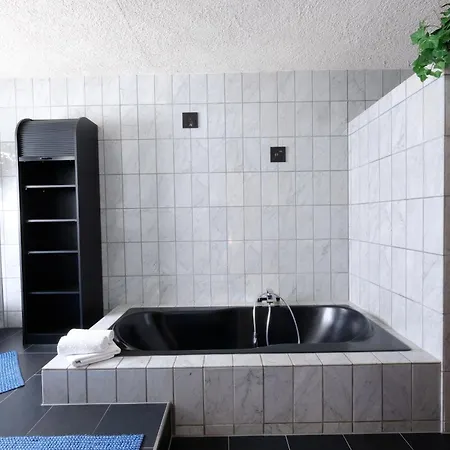 Am Titisee - Mit Seeblick & Eigenem Seezugang, Casa vacanze