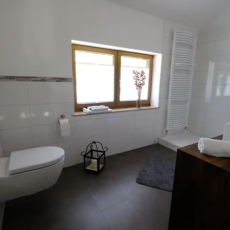 Am Titisee - Mit Seeblick & Eigenem Seezugang, *